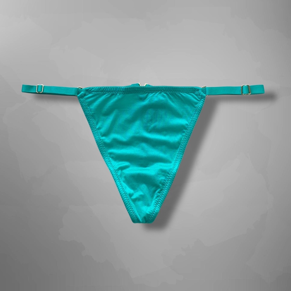 Victoria’s Secret v-string panty S new